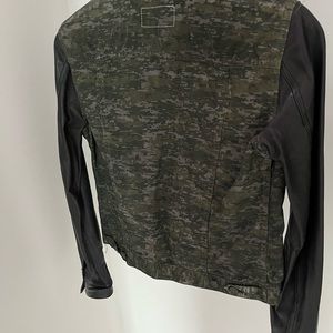 Rag & Bone camo print jacket w/ leather sleeves